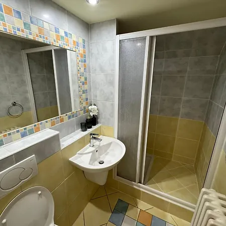 Vladni Guest house *